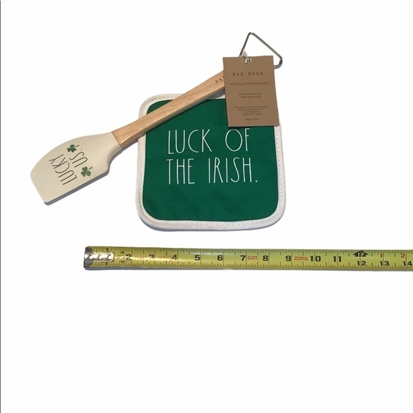 Rae Dunn Spatula & Pot Holder Set - Picture 7 of 8